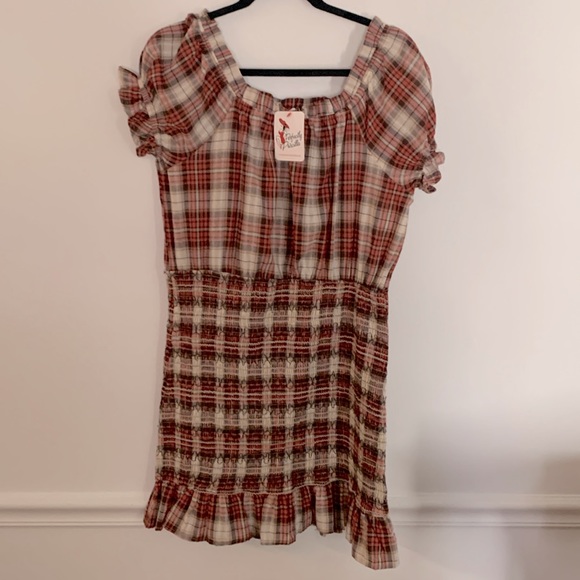 Perfectly Priscilla dress . NWT’s. Plaid . Size 1X - Picture 2 of 4